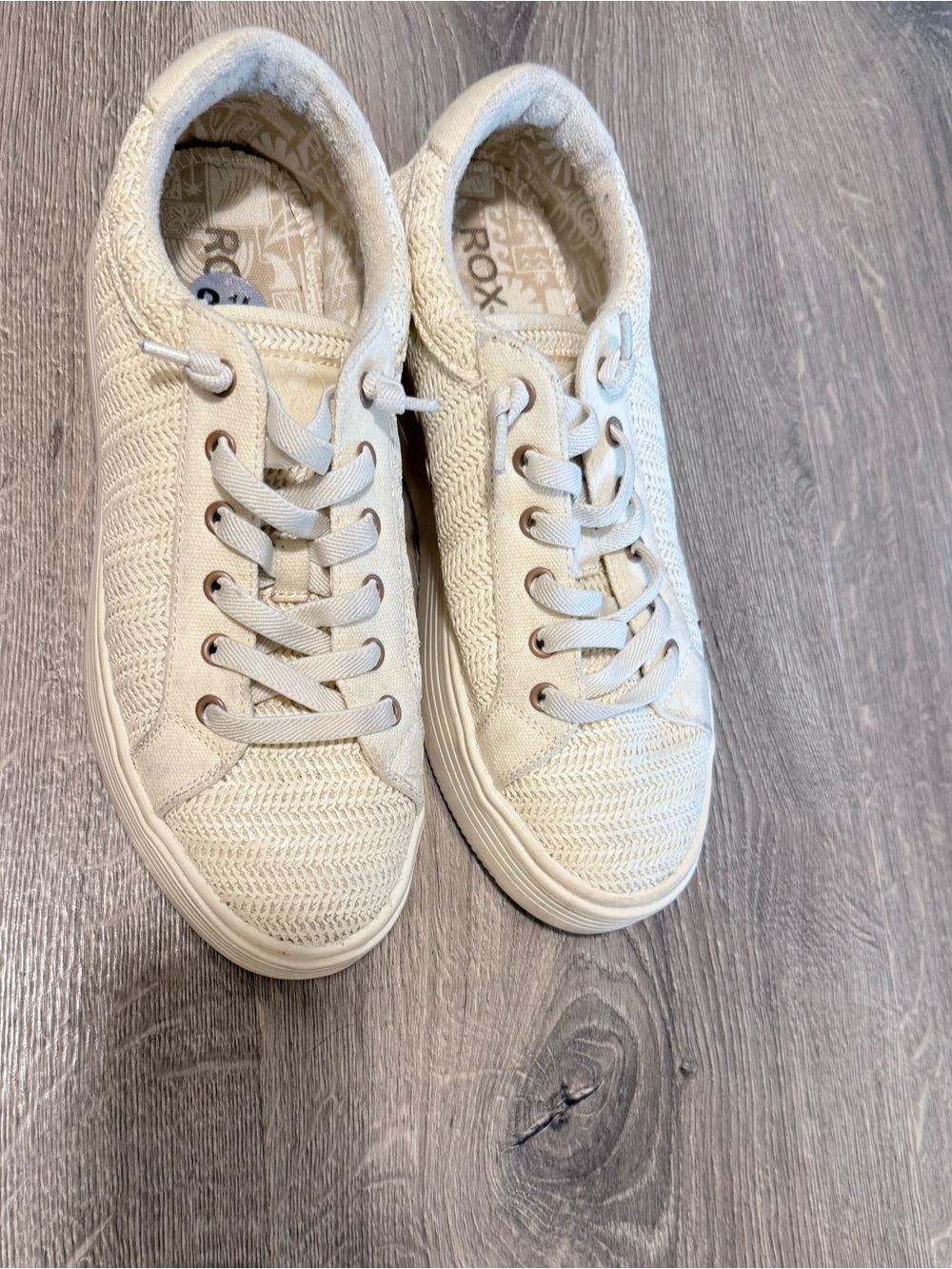 Roxy Women's Beige Woven Sneakers - Picture 5 of 7